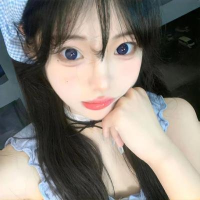 红色背篓